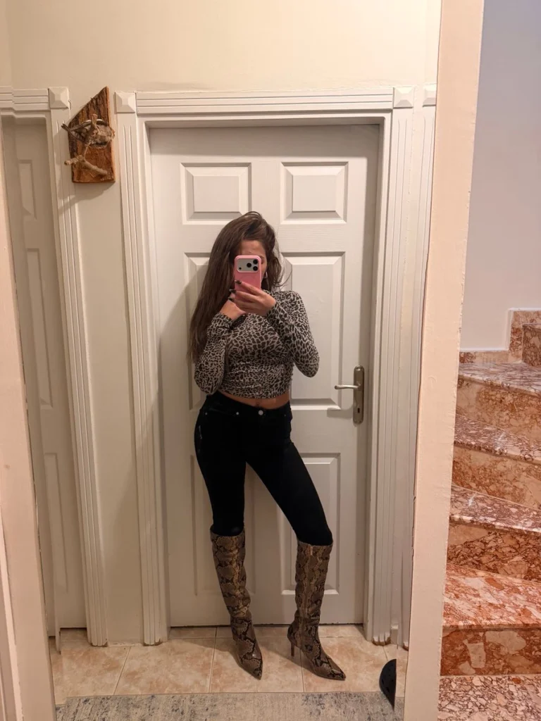 Meribabe Onlyfans Fotoğrafları - 1